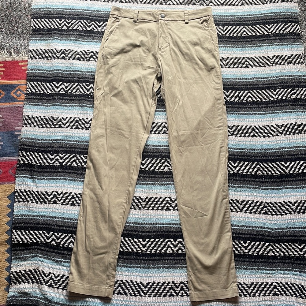 lululemon athletica Men's Khaki Chinos - Light Tan